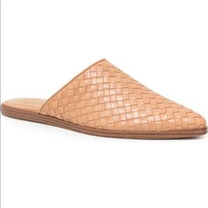 MARC FISHER - Garren Pointed Toe Woven Mule Loafer Medium Natural Leather Sz 8